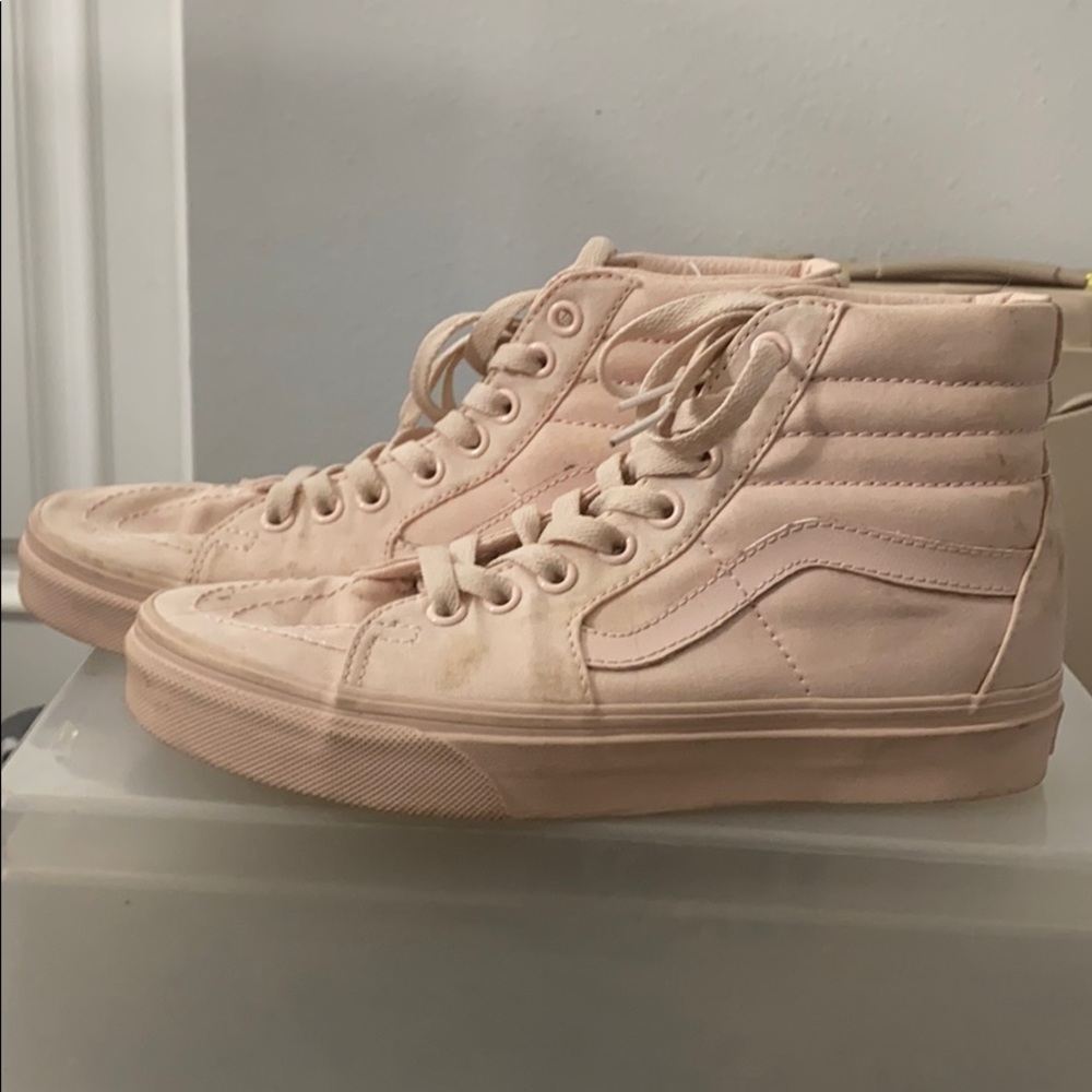 Baby pink sk8-hi shoes